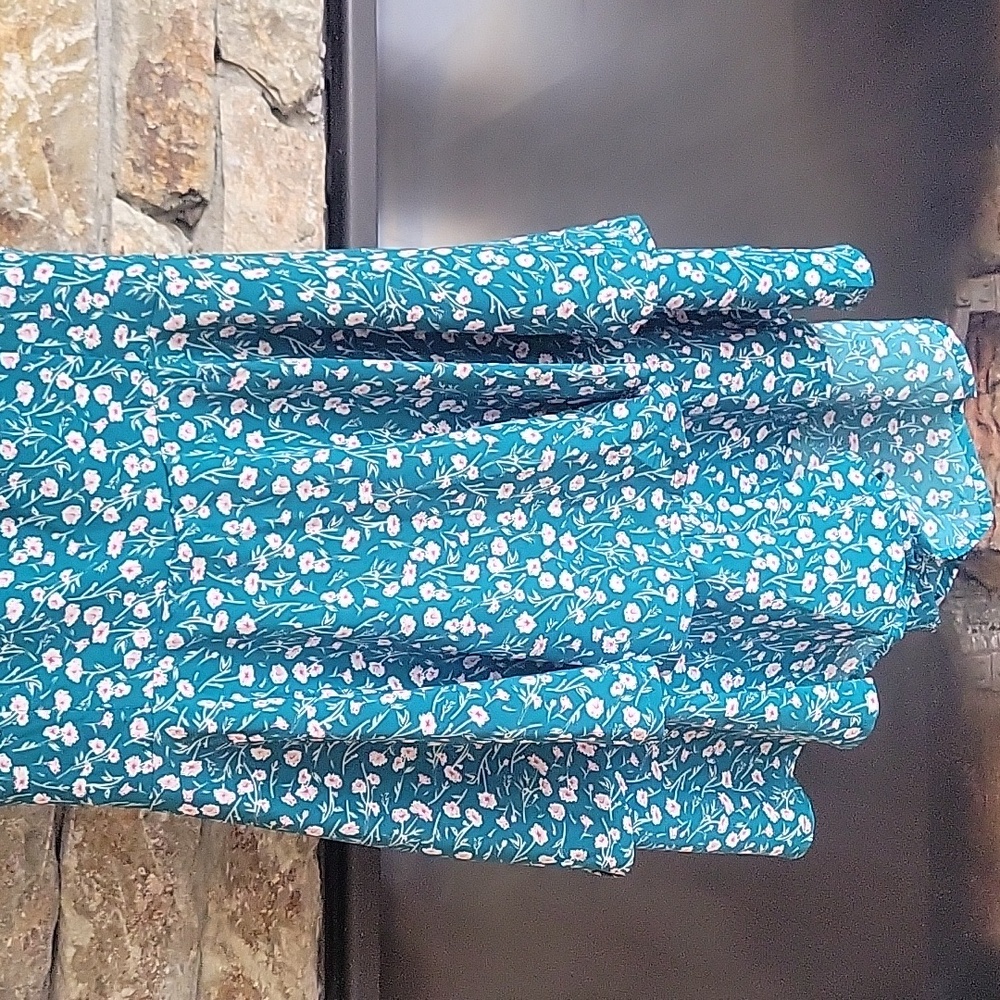 Romper - Picture 3 of 5